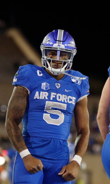 Hammond's 2 TD runs help Air Force beat Fresno State 43-24